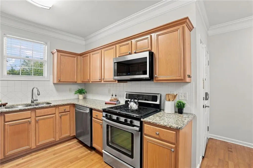 3418 Kensington Parc Circle Avondale Estates, GA 30002