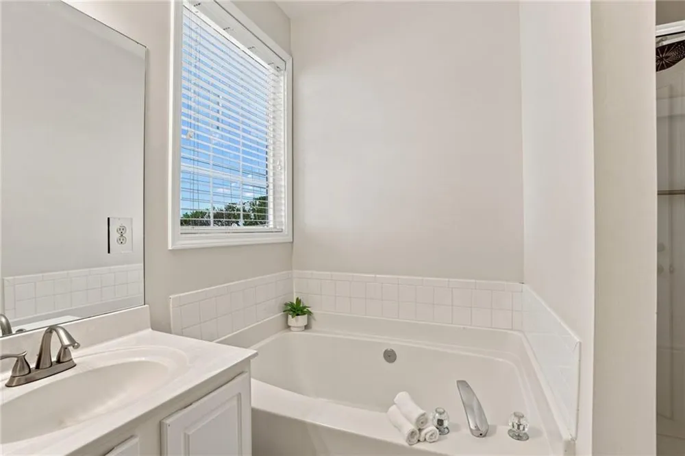 3418 Kensington Parc Circle Avondale Estates, GA 30002