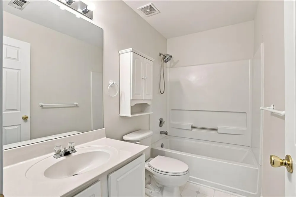 3418 Kensington Parc Circle Avondale Estates, GA 30002