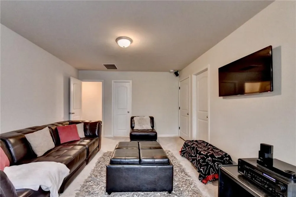 2583 Madison Mae Lane Grayson, GA 30017