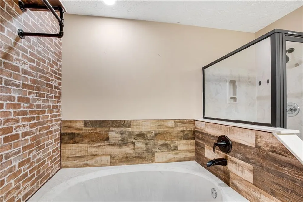 2404 Stockton Place Marietta, GA 30066