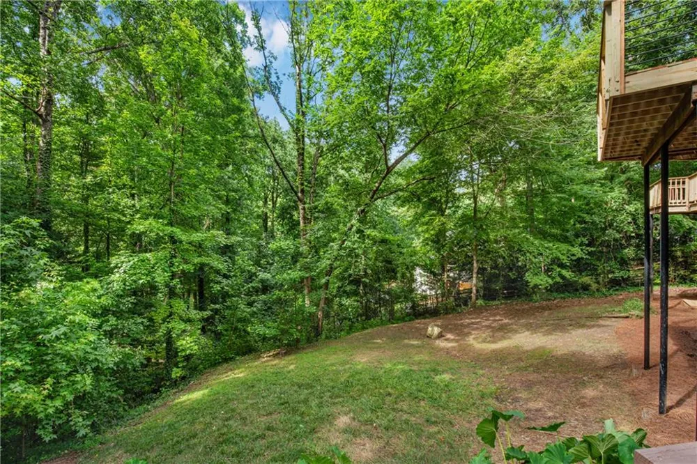2404 Stockton Place Marietta, GA 30066