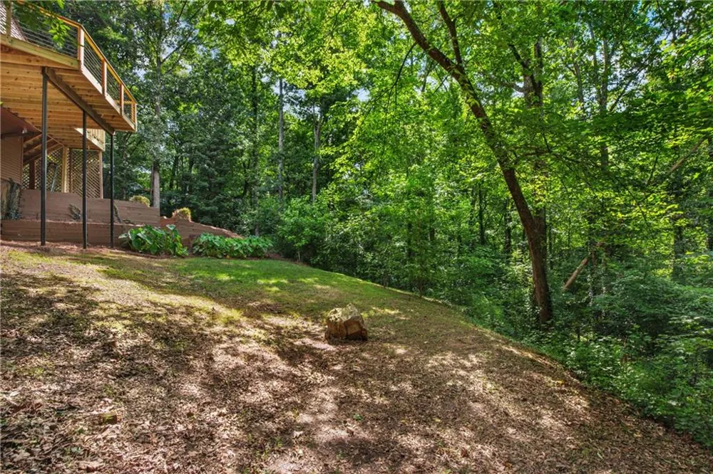 2404 Stockton Place Marietta, GA 30066