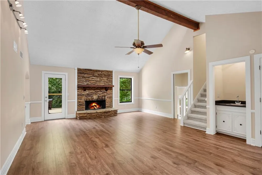 2404 Stockton Place Marietta, GA 30066