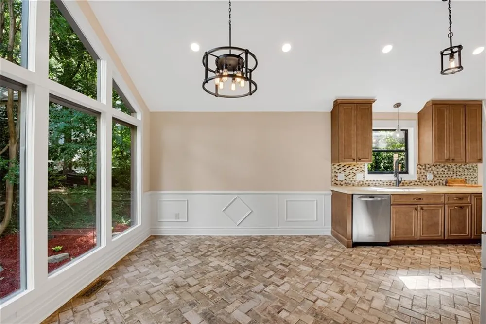 2404 Stockton Place Marietta, GA 30066