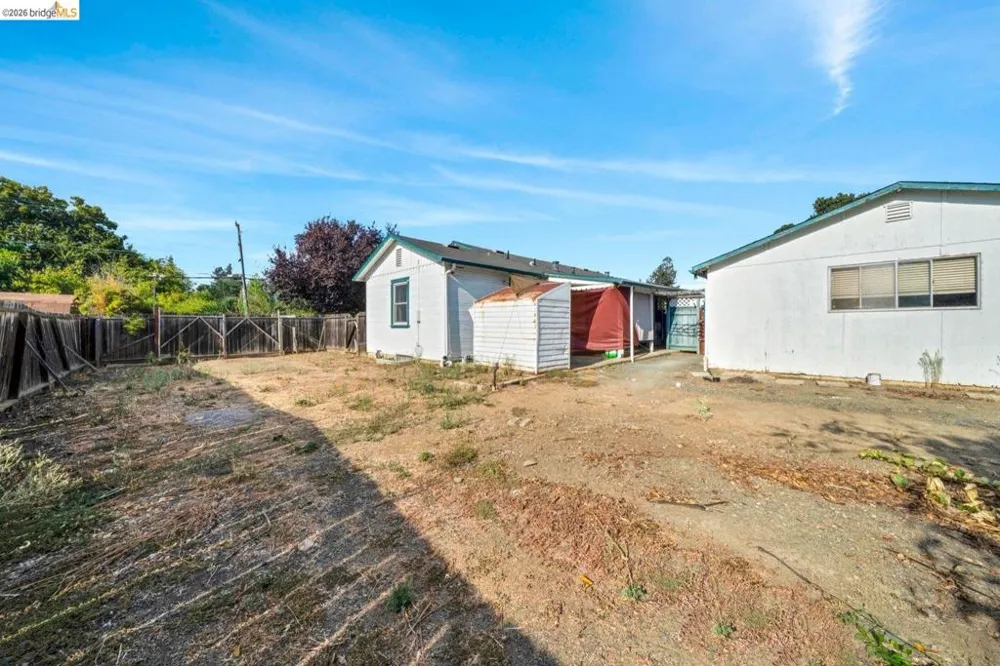 3742 Walnut Ave Concord, CA 94519