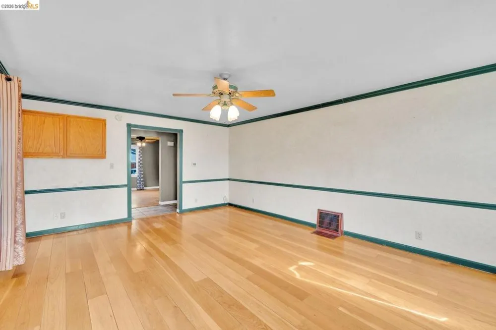 3742 Walnut Ave Concord, CA 94519