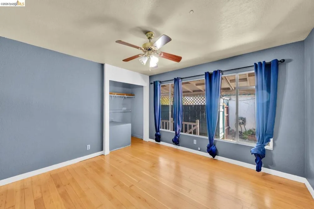 3742 Walnut Ave Concord, CA 94519