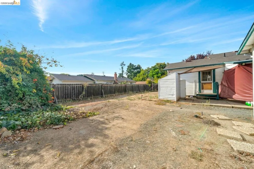 3742 Walnut Ave Concord, CA 94519