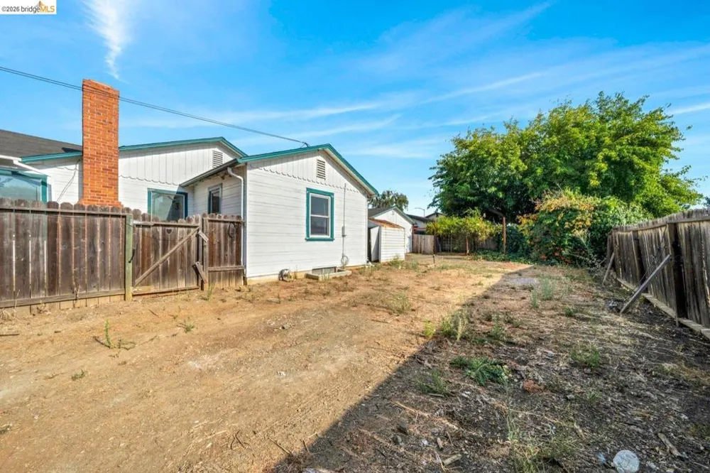 3742 Walnut Ave Concord, CA 94519