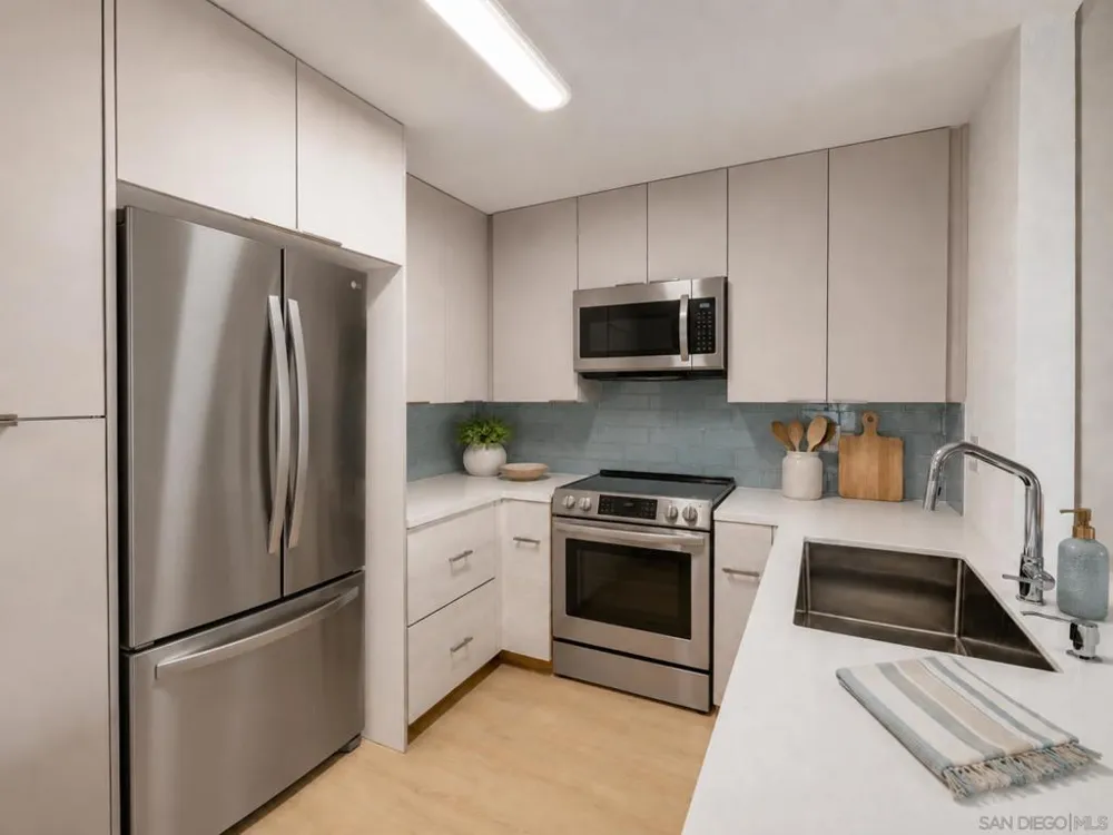 3020 Cowley Way #305 San Diego, CA 92117
