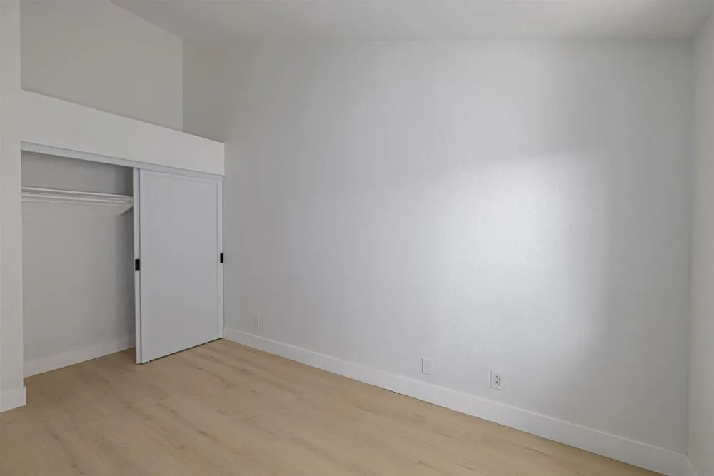 3020 Cowley Way #305 San Diego, CA 92117