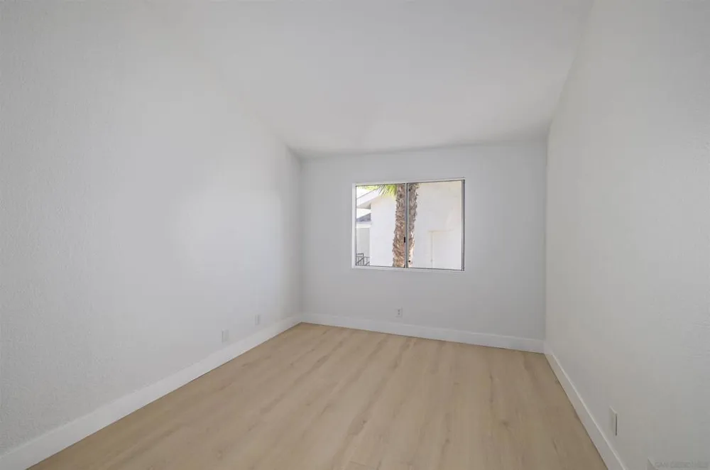 3020 Cowley Way #305 San Diego, CA 92117