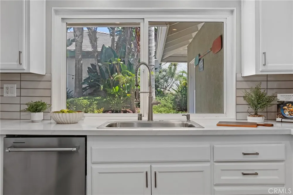 29481 Via Valverde Laguna Niguel, CA 92677