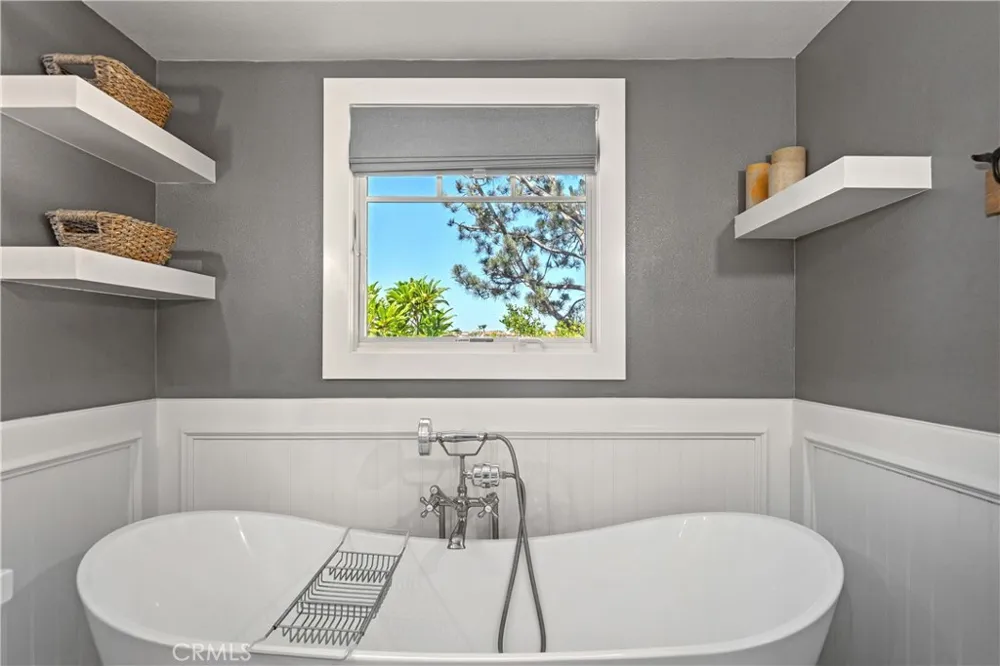 29481 Via Valverde Laguna Niguel, CA 92677