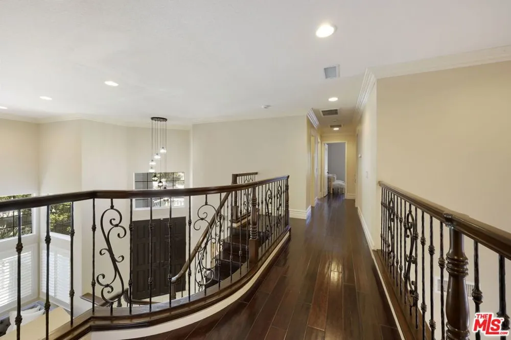 16246 Avenida San Miguel La Mirada, CA 90638
