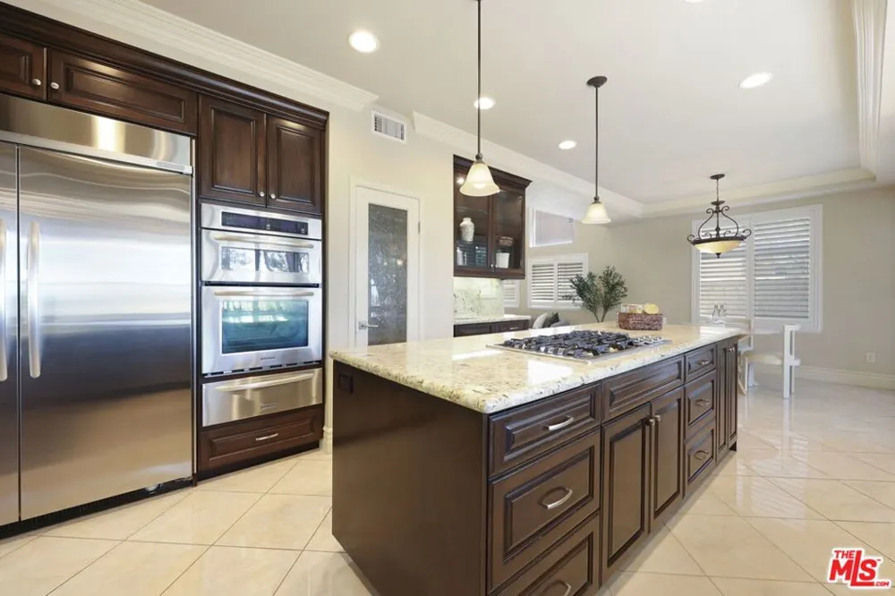 16246 Avenida San Miguel La Mirada, CA 90638