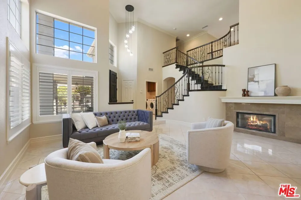 16246 Avenida San Miguel La Mirada, CA 90638