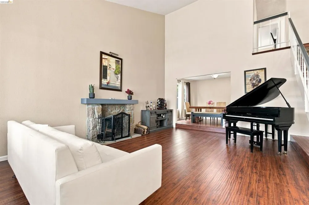 1823 Daltrey Way San Jose, CA 95132