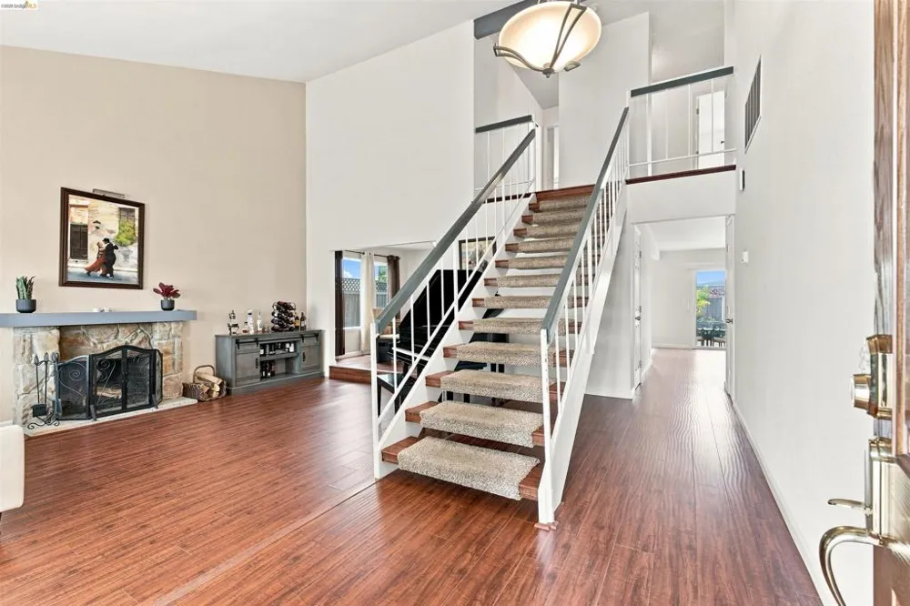 1823 Daltrey Way San Jose, CA 95132