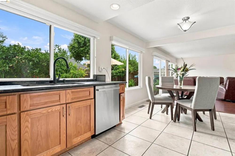 1823 Daltrey Way San Jose, CA 95132