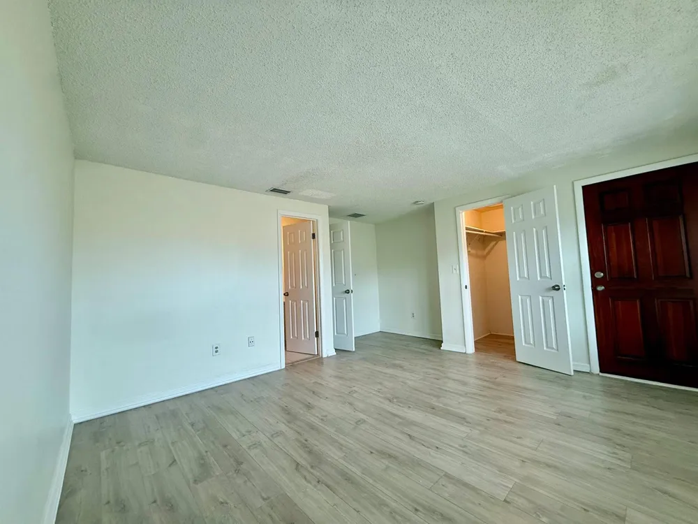 337 Gulfstream Road Dania Beach, FL 33004