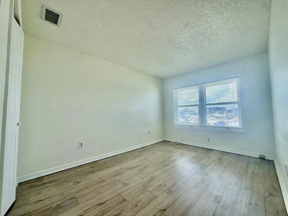 337 Gulfstream Road Dania Beach, FL 33004