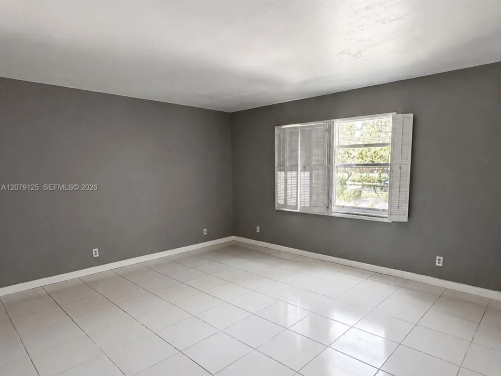 3360 Spanish Moss Ter #204 Lauderhill, FL 33319