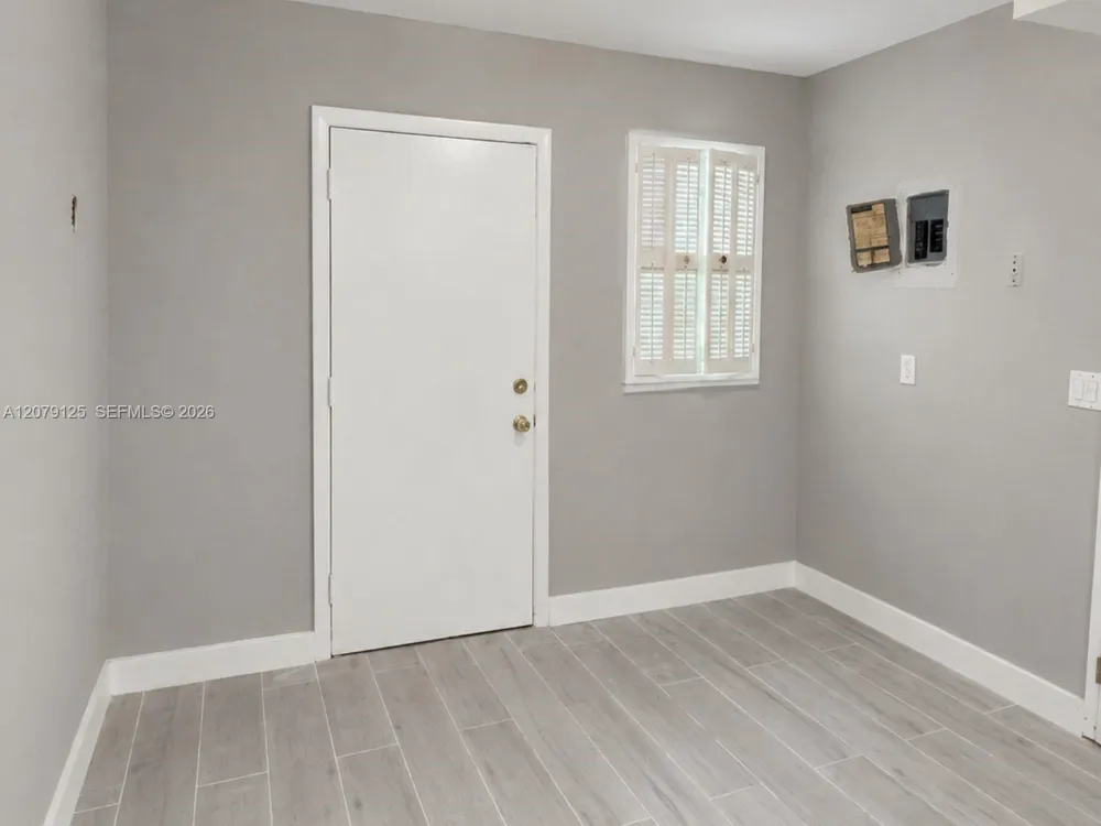 3360 Spanish Moss Ter #204 Lauderhill, FL 33319