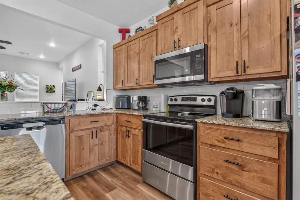 116 Countryside Way Pocola, OK 74902