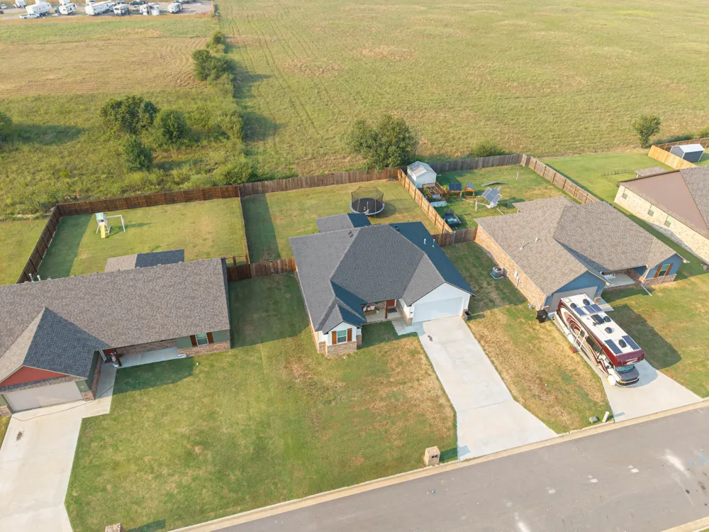 116 Countryside Way Pocola, OK 74902