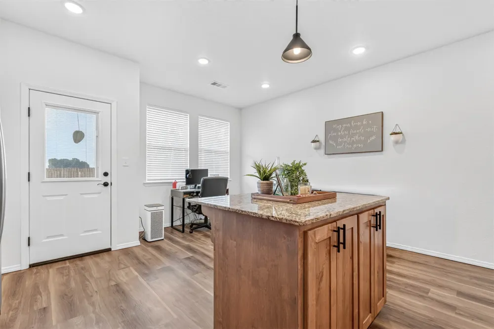 116 Countryside Way Pocola, OK 74902