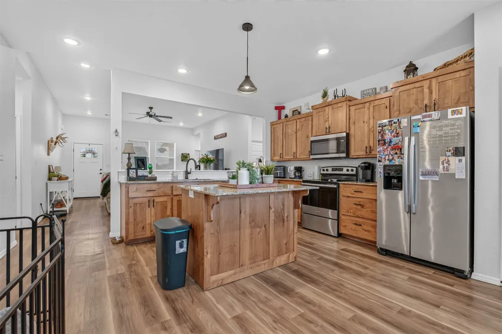 116 Countryside Way Pocola, OK 74902