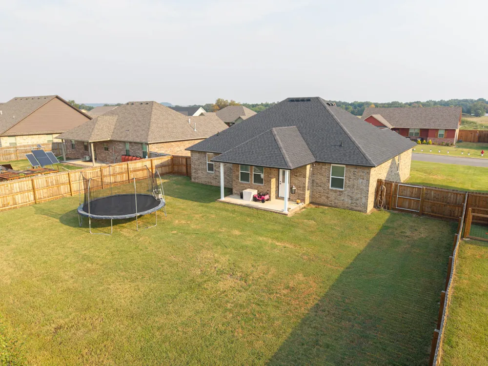 116 Countryside Way Pocola, OK 74902