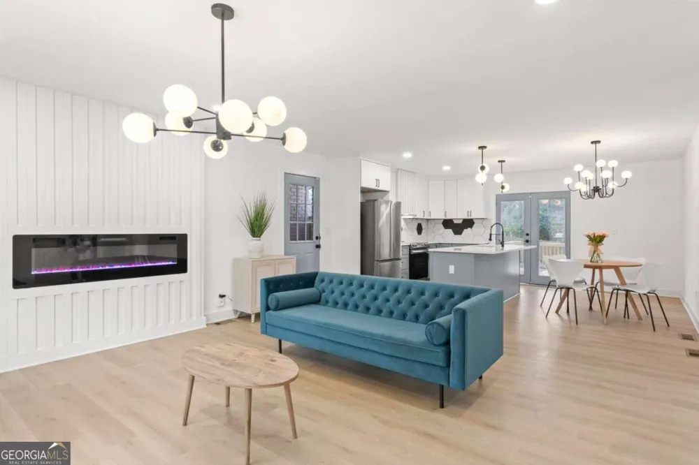 203 Wendell DR SE Atlanta, GA 30315