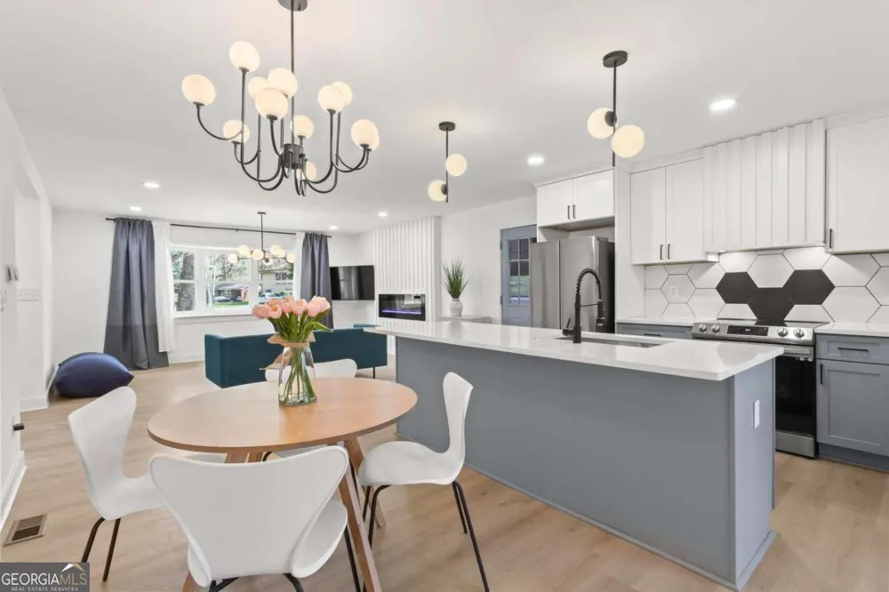 203 Wendell DR SE Atlanta, GA 30315