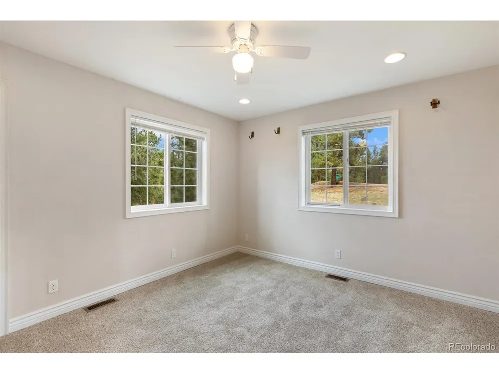 127 Carlton Circle Florissant, CO 80816