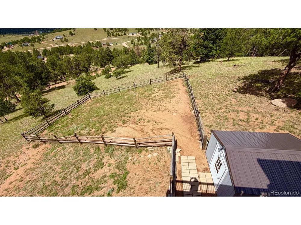 127 Carlton Circle Florissant, CO 80816