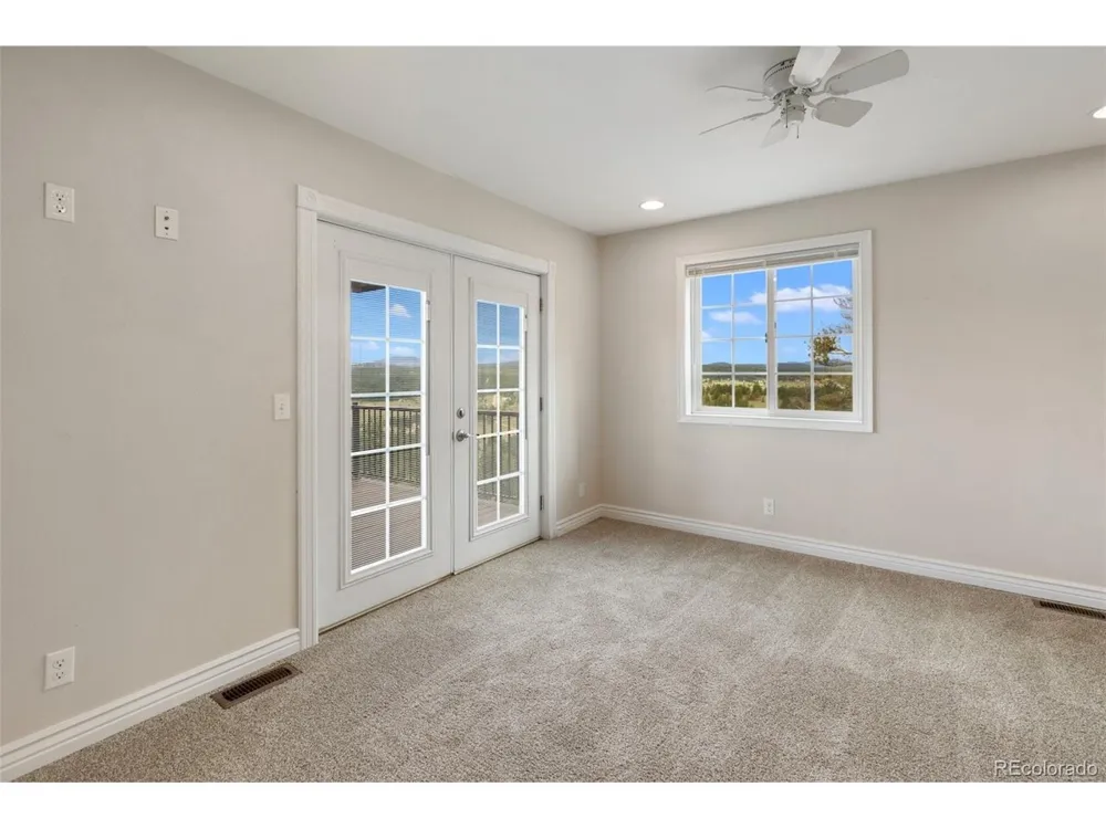 127 Carlton Circle Florissant, CO 80816