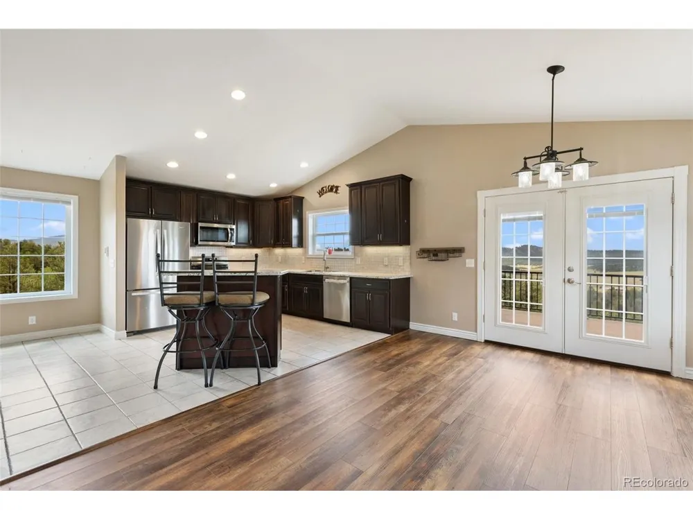 127 Carlton Circle Florissant, CO 80816