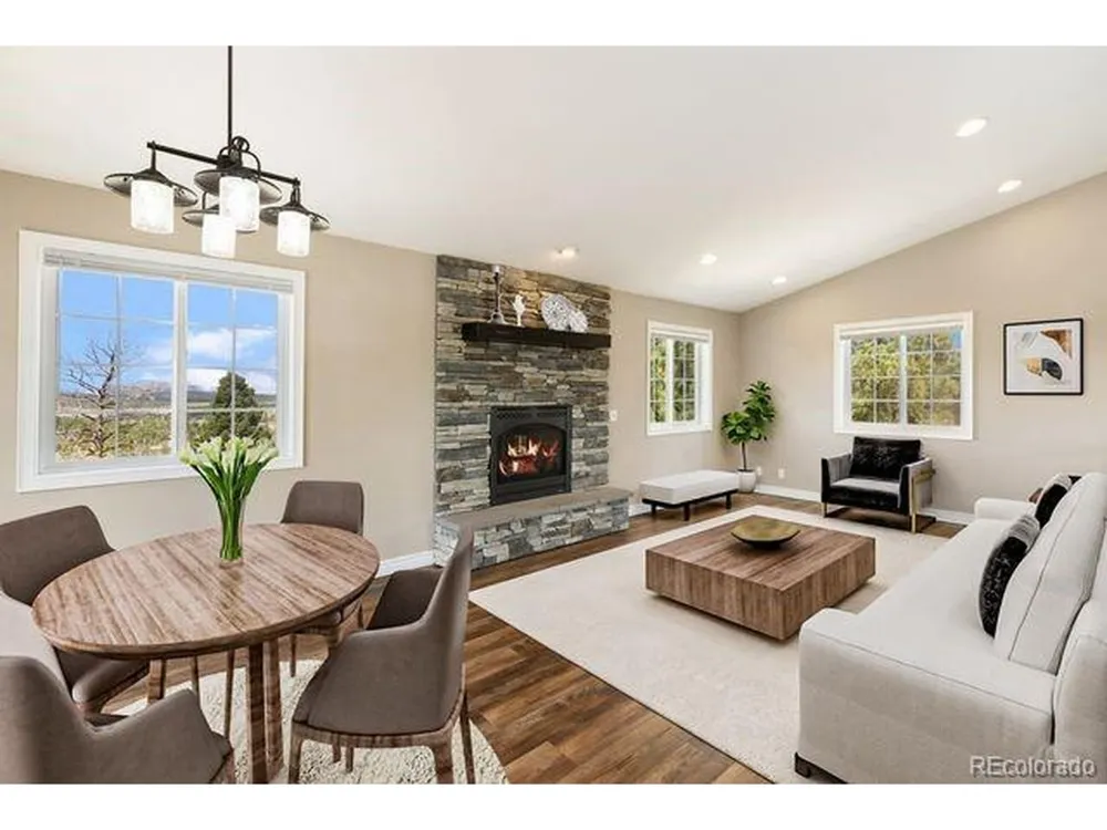 127 Carlton Circle Florissant, CO 80816