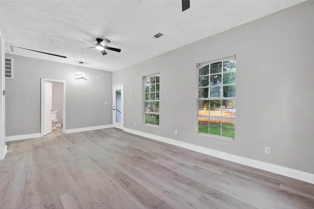 20696 Brazos Drive New Caney, TX 77357