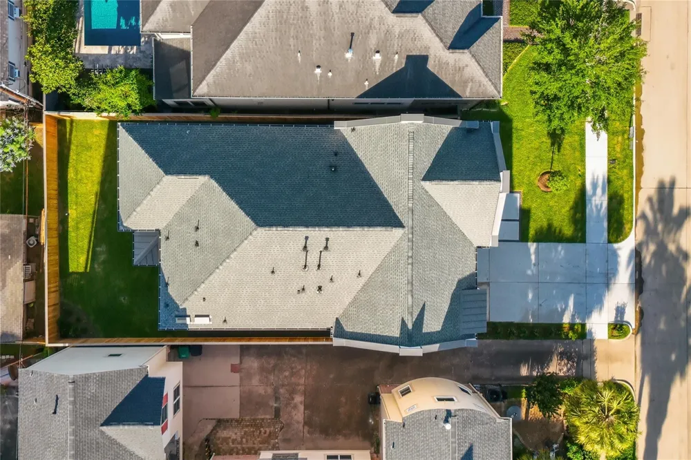 1642 Norfolk Street Houston, TX 77006