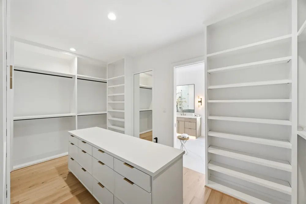 1642 Norfolk Street Houston, TX 77006