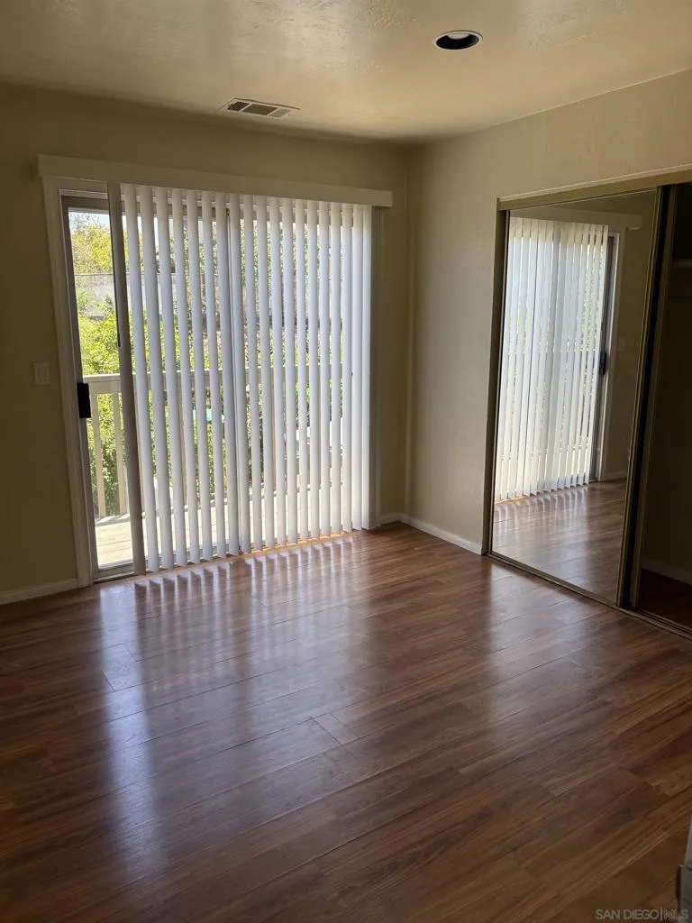 2411 Torrejon Carlsbad, CA 92009