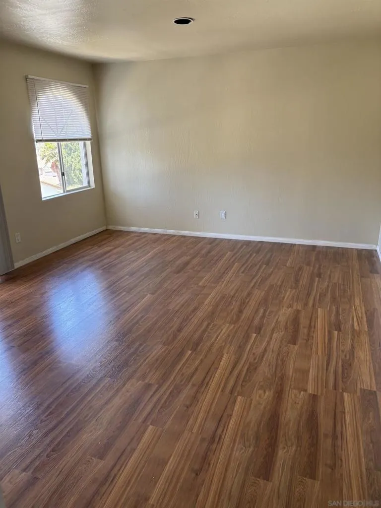 2411 Torrejon Carlsbad, CA 92009