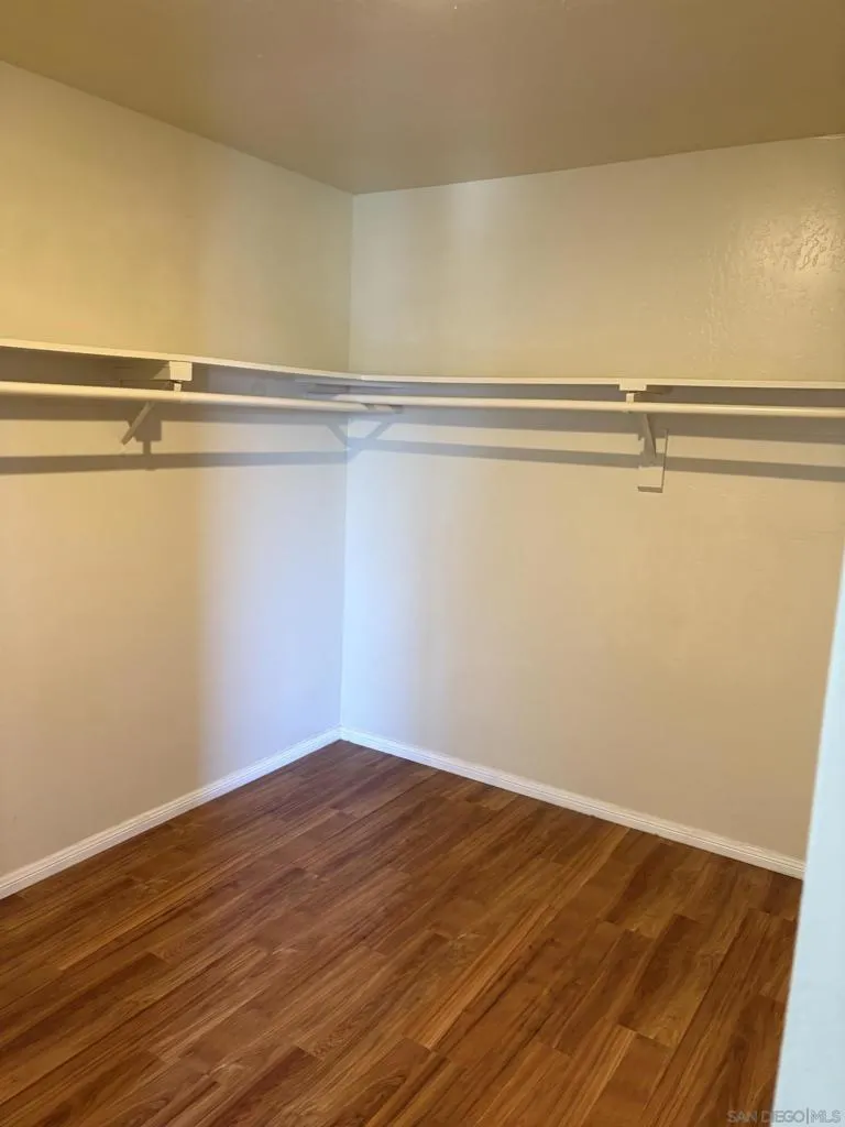 2411 Torrejon Carlsbad, CA 92009
