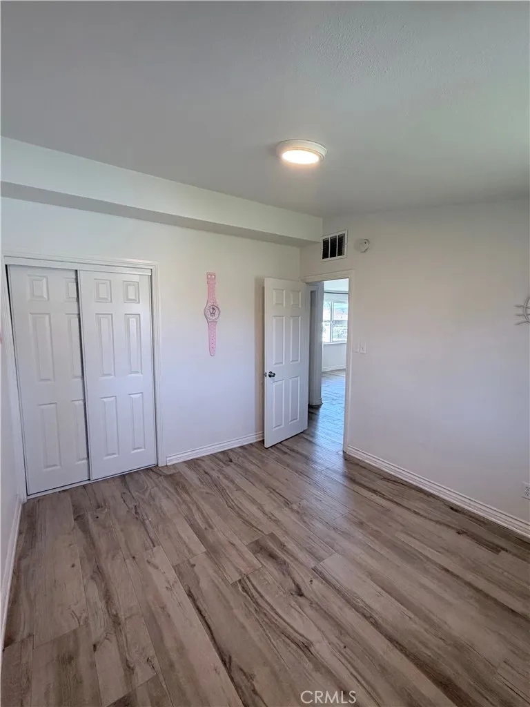 2045 Capri Mentone, CA 92359