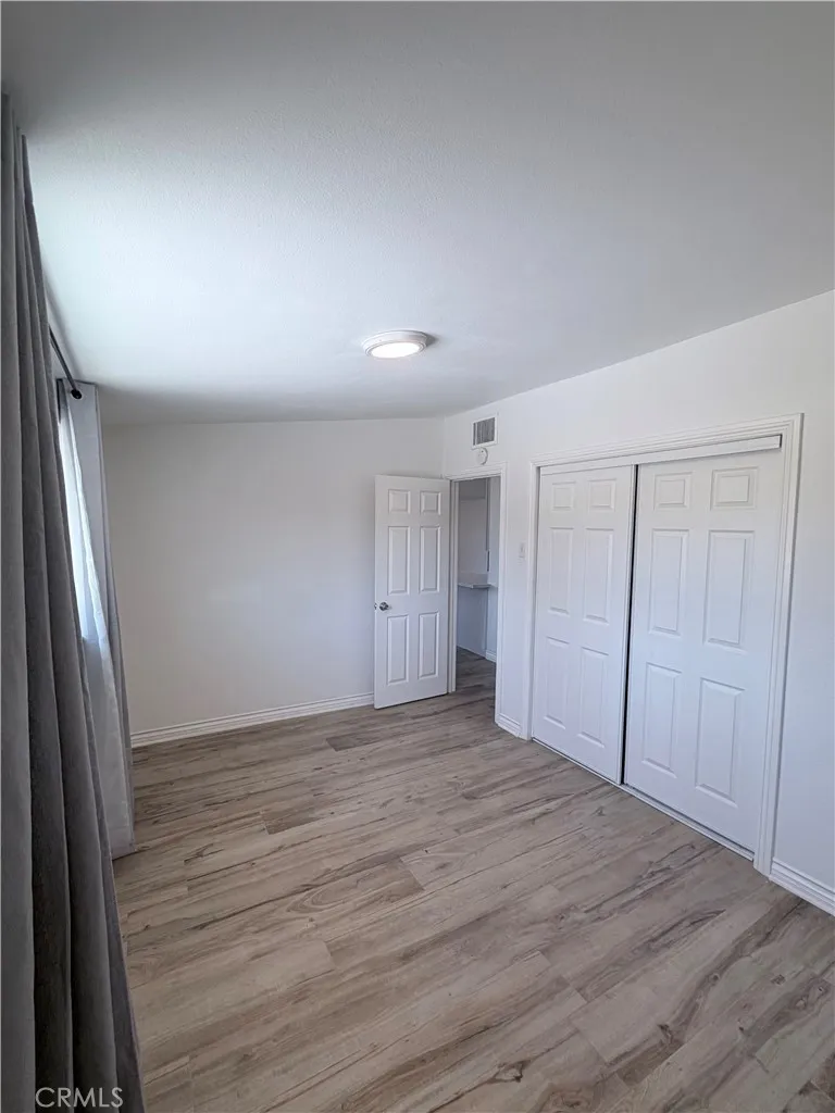 2045 Capri Mentone, CA 92359