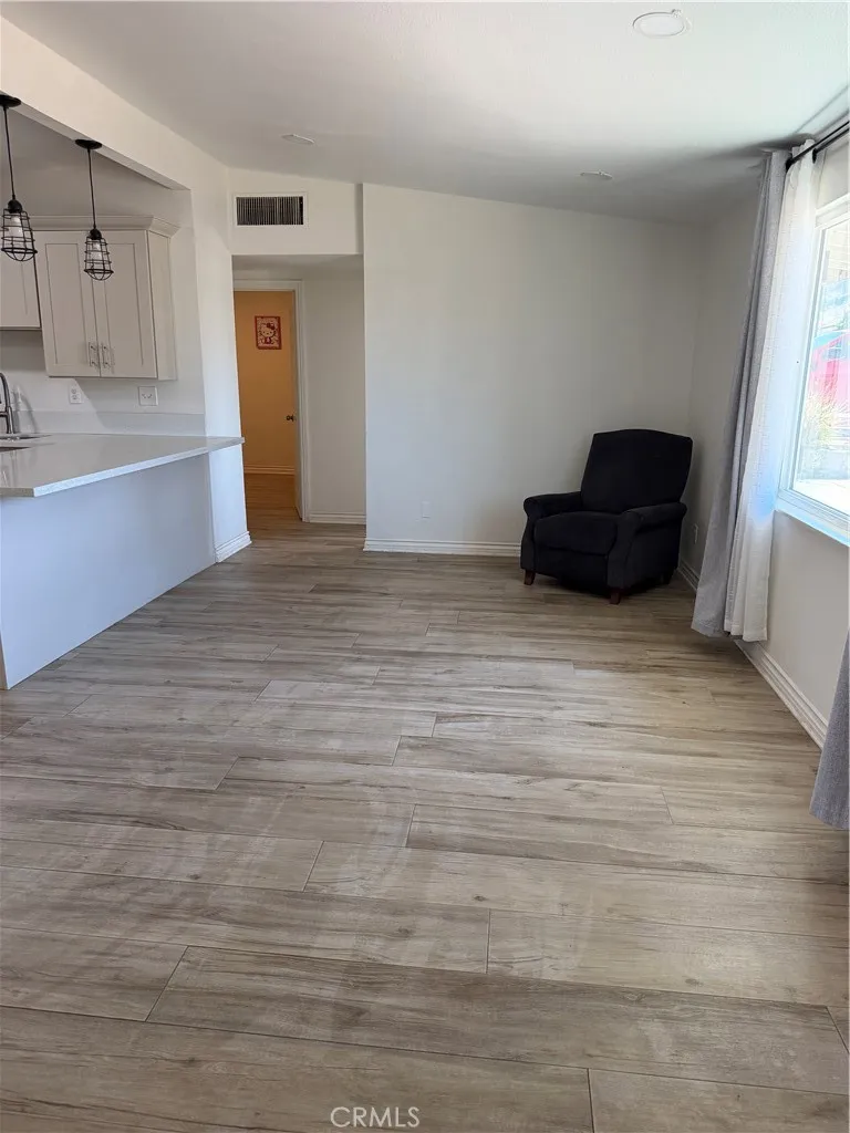 2045 Capri Mentone, CA 92359